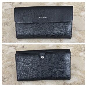 Matt & Nat Motiv Black Vegan Leather Continental Wallet